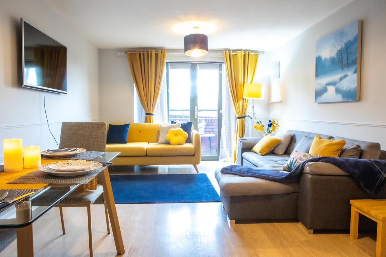 Newly Furnished Appartment Near Train Station Γούλβερχαμπτον Εξωτερικό φωτογραφία