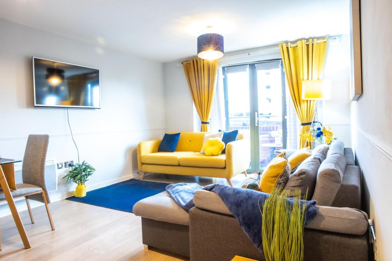 Newly Furnished Appartment Near Train Station Γούλβερχαμπτον Εξωτερικό φωτογραφία