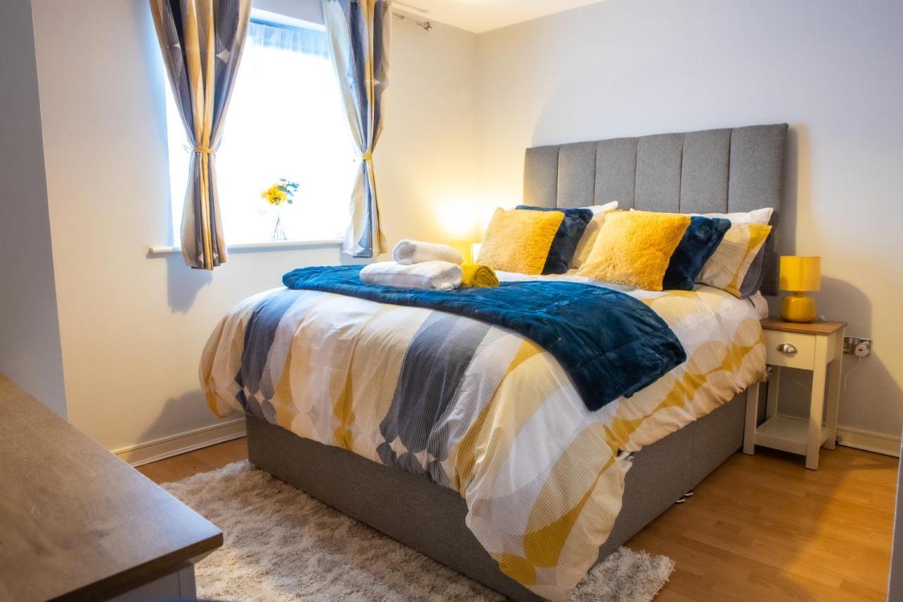 Newly Furnished Appartment Near Train Station Γούλβερχαμπτον Εξωτερικό φωτογραφία