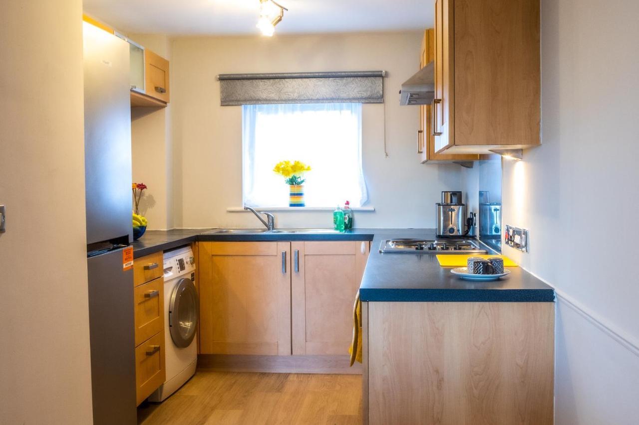Newly Furnished Appartment Near Train Station Γούλβερχαμπτον Εξωτερικό φωτογραφία